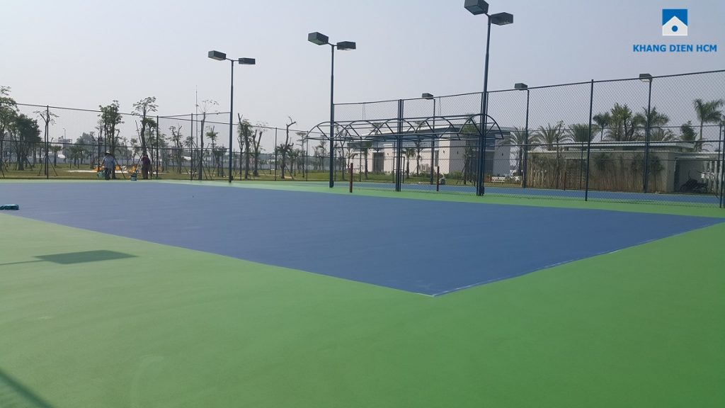 Sân tennis trong đang hoàn thiện trong khu công viên Center Park - Dự án Lovera Park Bình Chánh. Ảnh Khang Điền HCM Sân tennis trong đang hoàn thiện trong khu công viên Center Park - Dự án Lovera Park Bình Chánh. Ảnh Khang Điền HCM
