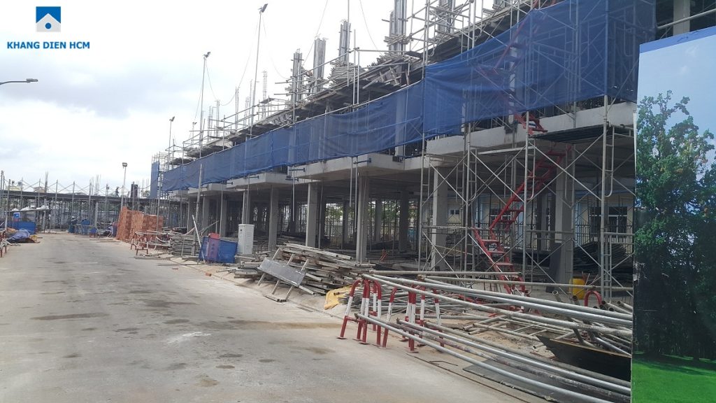 Một số căn thuộc Block L mới thi công xong phần kết cấu tầng 1. Ảnh: Khang Điền HCM