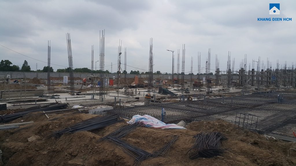 Một phần Block E và D đang thi công sàn tầng trệt