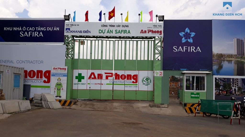 Hình ảnh thực tế cổng chính đi vào dự án Safira Khang Điền Phú Hữu - Khang Điền HCM