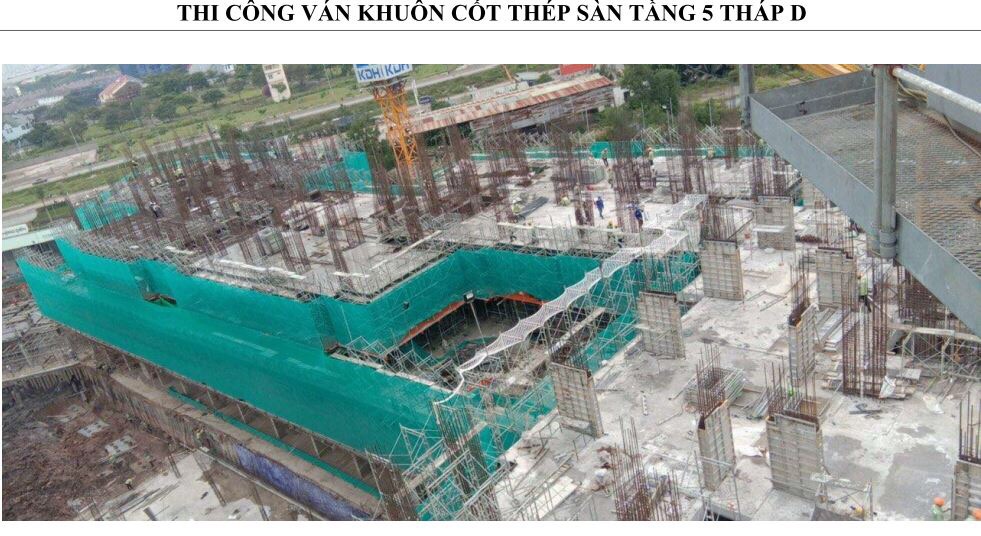 Block D đang tiến hành thi công ván khuông cốt thép sàn tầng 5 - Khang Điền HCM