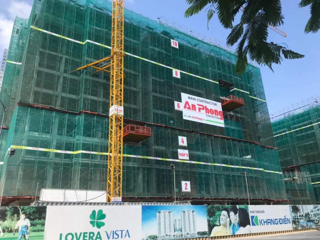 Block B đang tiến hành lắp đặt cốt thép cột vách tầng 11-12 Zone 1 - Khang Điền HCM