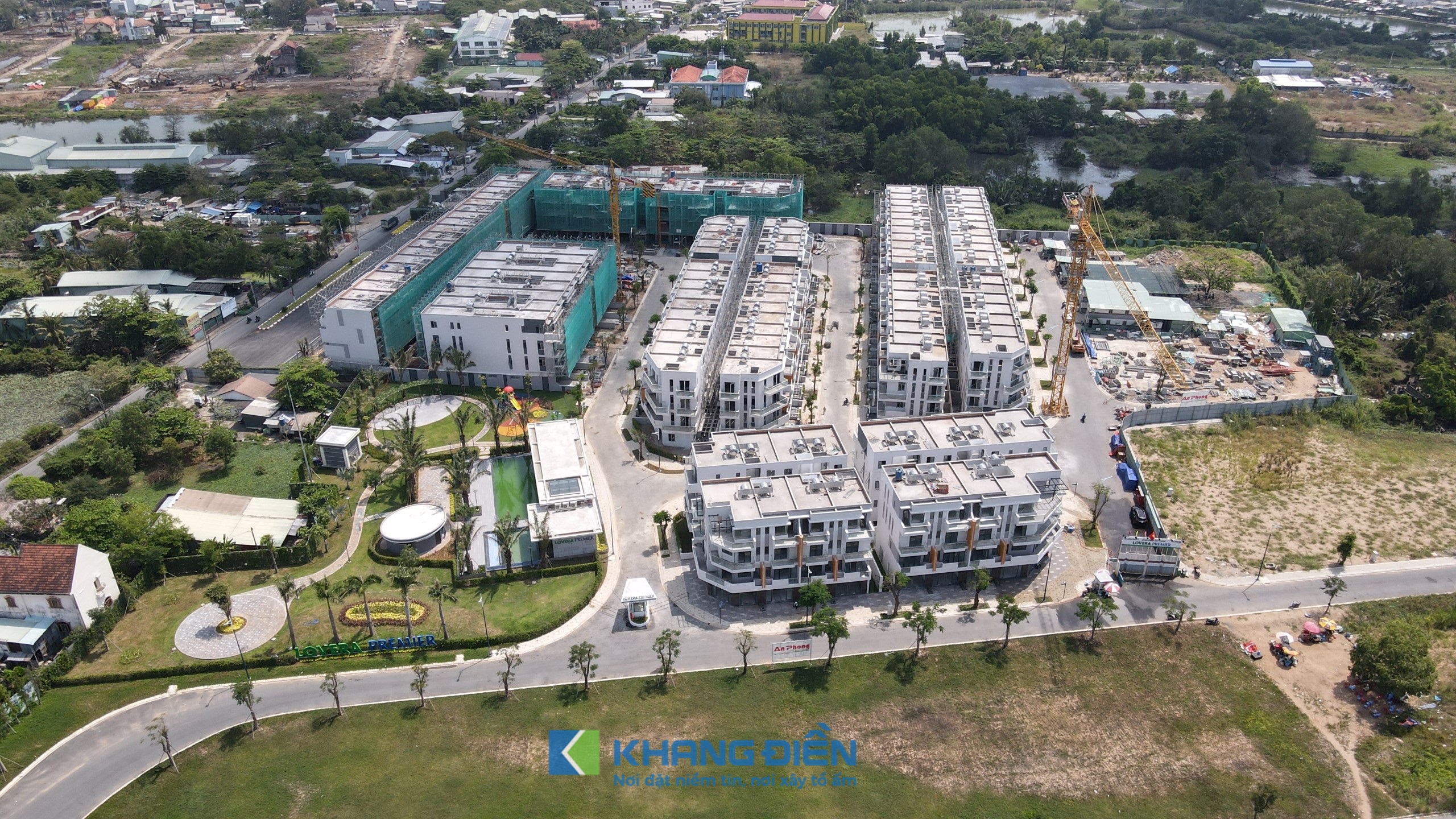 Lovera Premier hướng nhìn từ dự án Lovera Park giai đoạn 3 sang - Khang Điền HCM