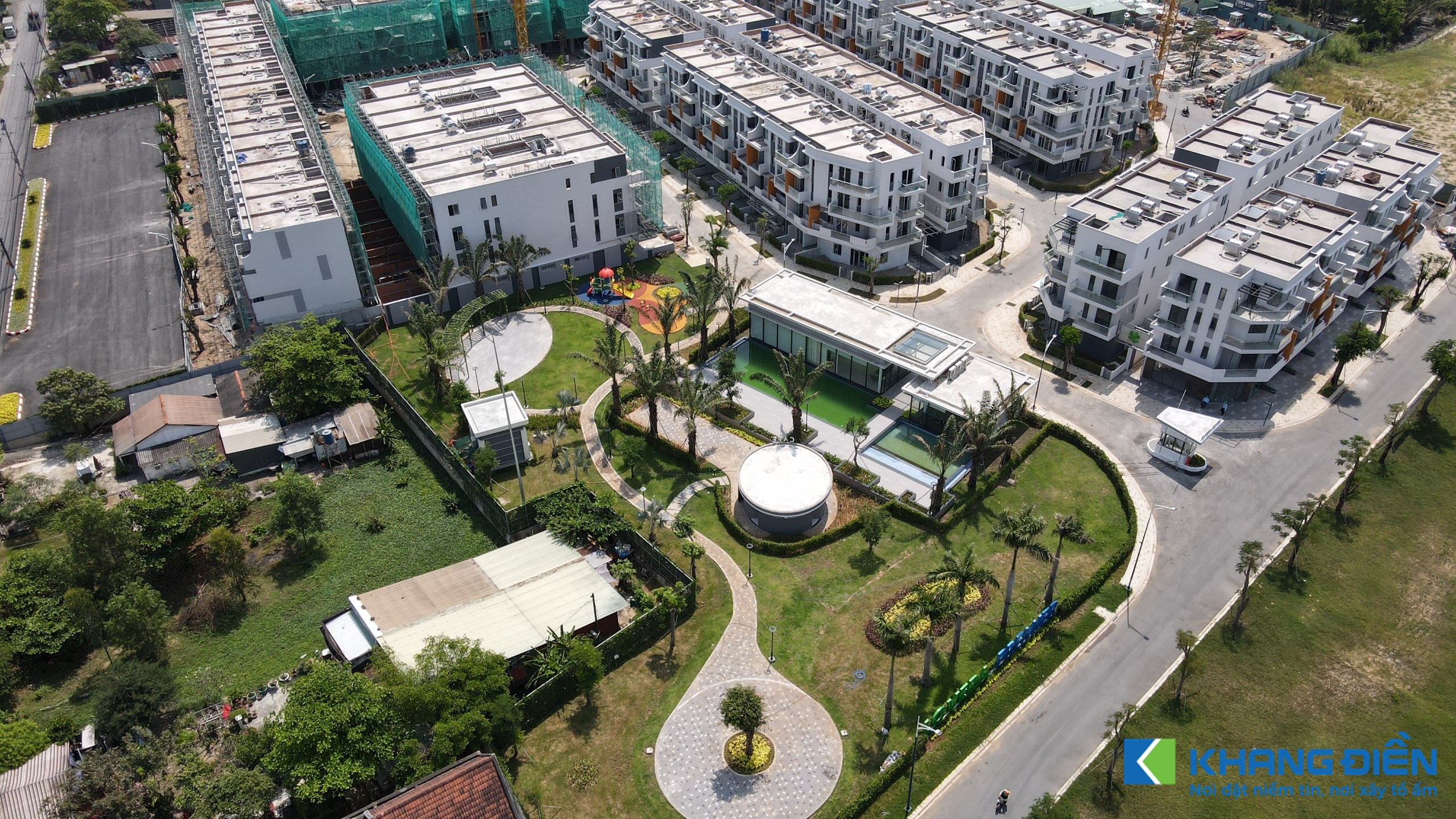 Phần công viên cây xanh và Clubhouse đã hoàn thiện và đang tiến hành vận hành thử - Khang Điền HCM