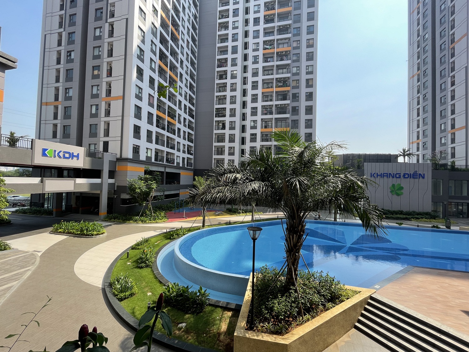 Một góc Hồ bơi Lovera Vista Khang Điền - Khang Điền HCM