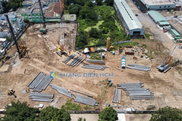 Phần cọc bê tông chuẩn bị cho công đoạn tiếp theo của dự án đã chuẩn bị sẵn sàng - Khang Điền HCM