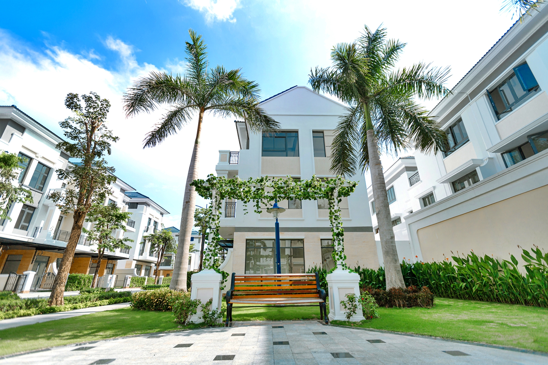 Biệt thự đơn lập 